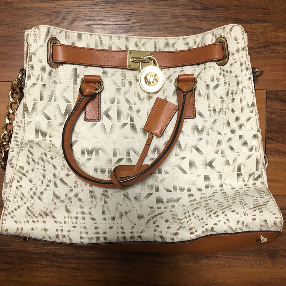 Like new Michael Kors purse